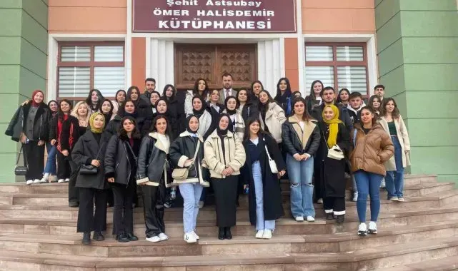 Emet MYO öğrencileri Kütahya Evliya Çelebi Yerleşkesinde
