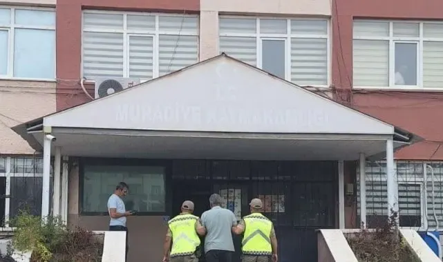 Van'da 'bir yabancıyı ülkeye sokmak' suçundan aranan şahıs tutuklandı