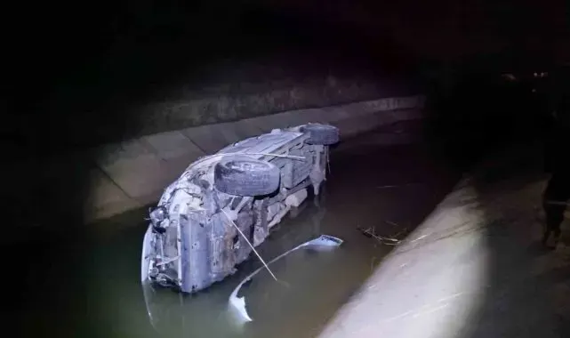 Diyarbakır'da otomobil su kanalına düştü: 3 yaralı