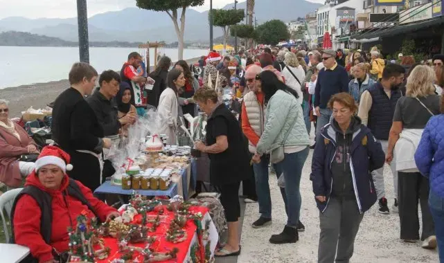 Fethiye'de Geleneksel Yılbaşı Pazarı renkli görüntülere sahne oldu