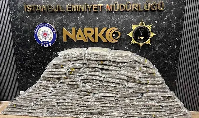 Esenyurt'ta uyuşturucu operasyonu: 143 kilogram skunk ele geçirildi