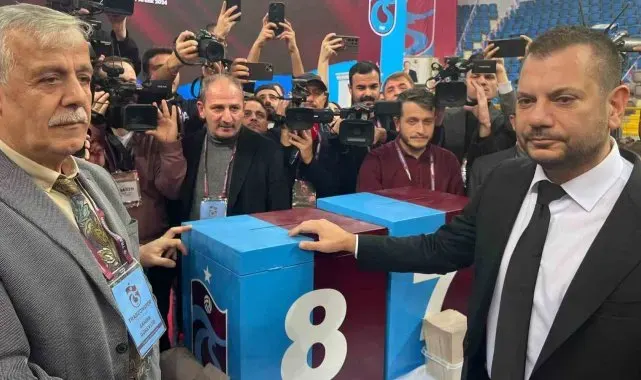Trabzonspor Başkanı Ertuğrul Doğan oyunu kullandı
