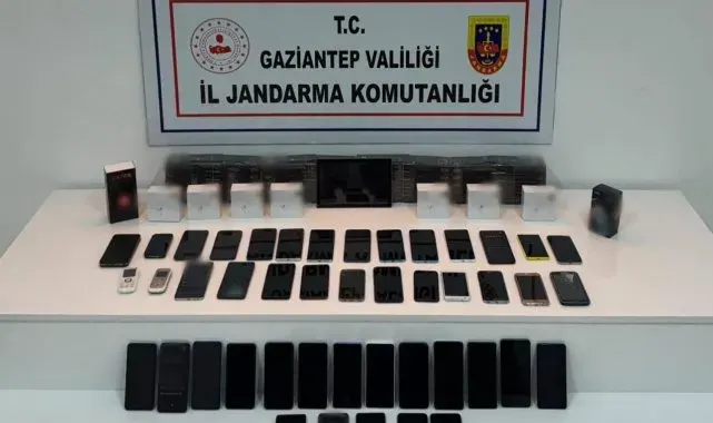 Gaziantep'te 1 milyon lira değerinde kaçak telefon ele geçirildi