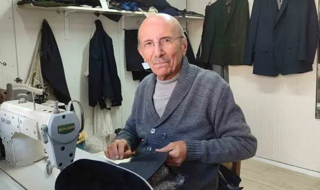 80 yaşında babasının mesleğini sürdürüyor
