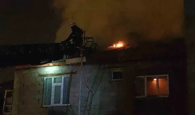 Van'da ev yangını korkuttu