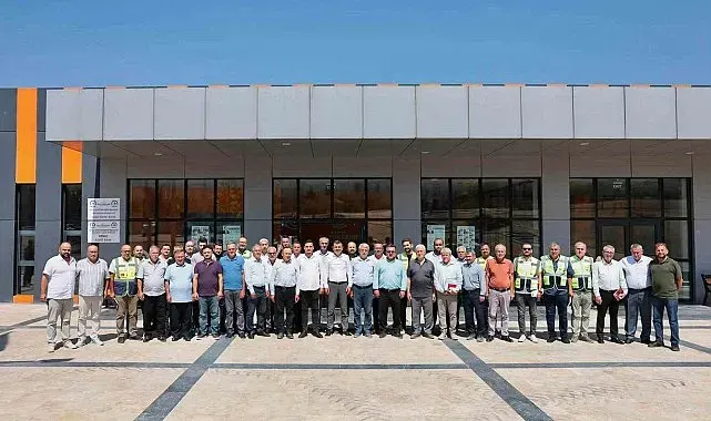 Honaz'da muhtarlarla buluşan Çavuşoğlu; "Birlikte karar vereceğiz, birlikte çalışacağız"