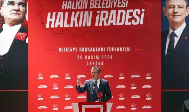 CHP Genel Başkanı Özel: "CHP'li belediyelerin çoğunda meclis çoğunluğu olmadığı için vergi ve SGK'yı ödemek yerine acil hizmetleri görmeyi tercih ettiler"