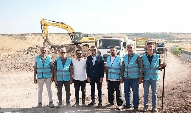 Eğil'de yol yapım çalışması