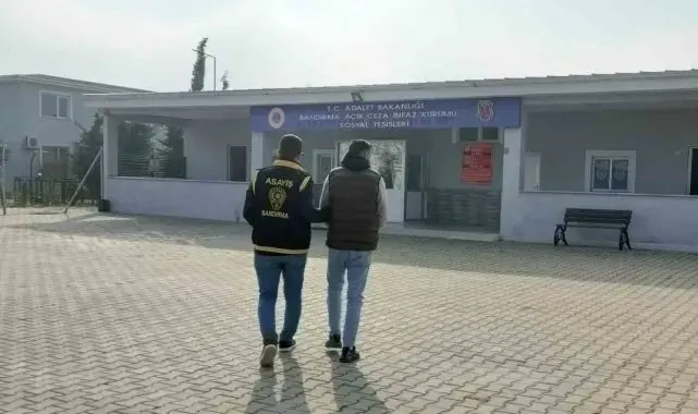 Bandırma'da eş zamanlı operasyon: 21 aranan şahıs yakalandı