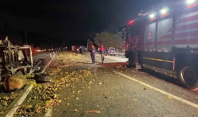 Patates yüklü kamyon, kavşakta araçların arasına daldı: 2 ölü, 7 yaralı
