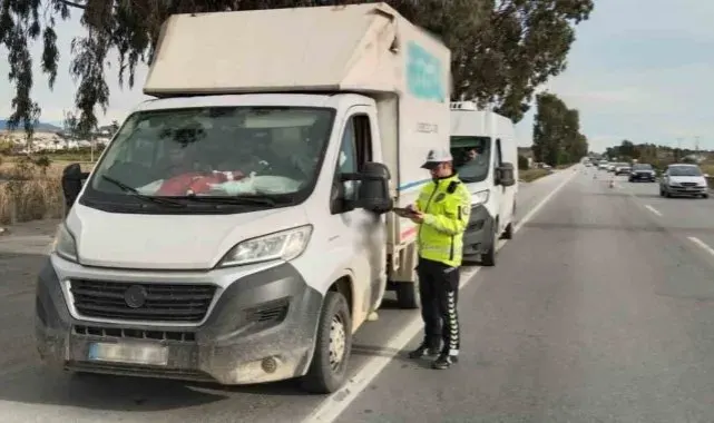 Antalya'da 1 haftada 60 bin araç kontrol edildi