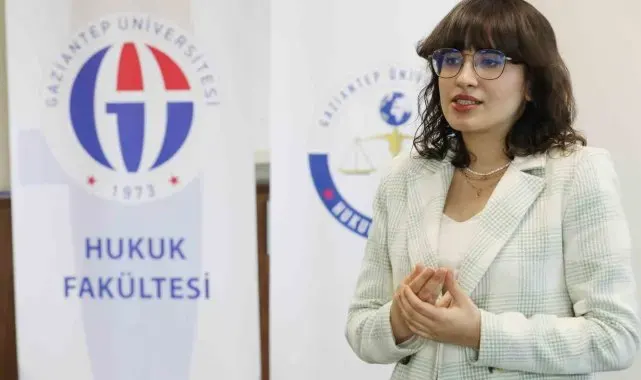 Kadına yönelik şiddeti önleme akran eğitimi programı GAÜN'de hayata geçirildi