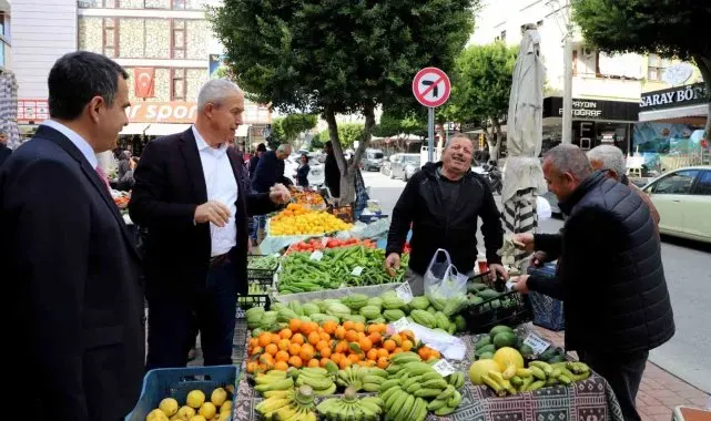 Başkan Özçelik esnafın taleplerini not aldı