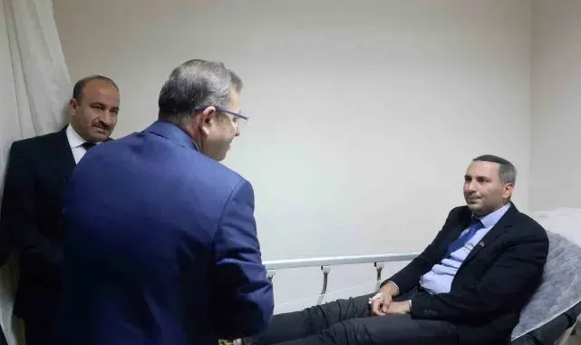 Öğretmenleri taşıyan minibüs kaza yaptı: 14 yaralı