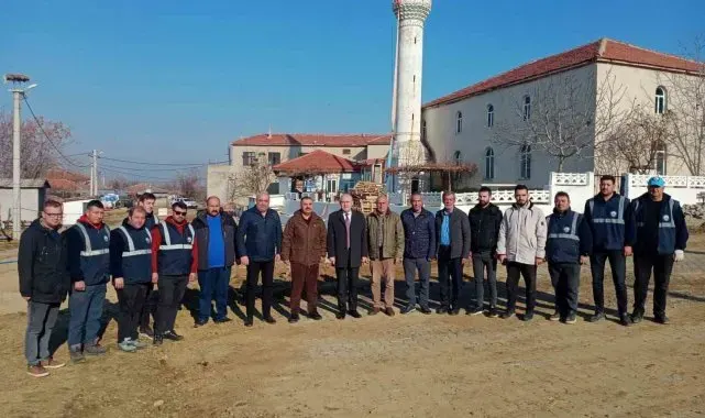 Keşan'da kontrollü şekilde yıkılan hasarlı minarenin yerine yenisi yapılacak