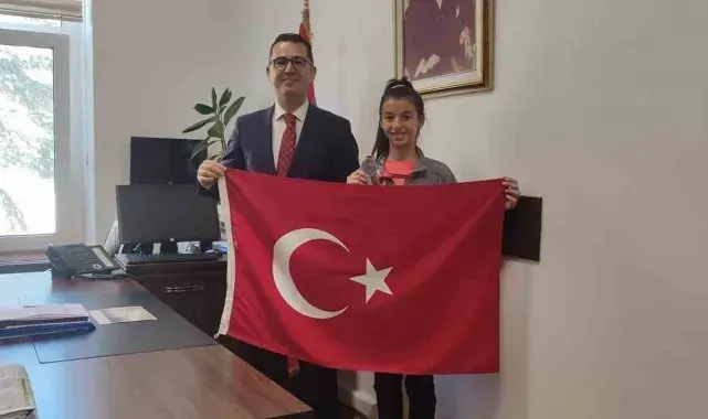 Avrupa 2'incisi Duru Sahra Olcay Vali Yardımcısı'nı ziyaret etti