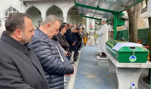 Av sırasında kaza kurşunlarıyla hayatını kaybeden adam, defnedildi