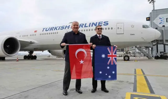 THY Sidney uçuşları başladı, Başkonsolos uçağı su dökerek uğurladı