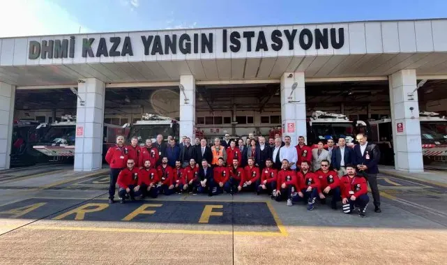 Antalya Havalimanındaki uçak kazasına müdahale eden ARRF ekibi ödüllendirildi