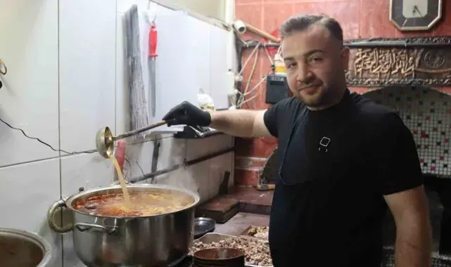 13 saatte pişen kelle paça şifa dağıtıyor