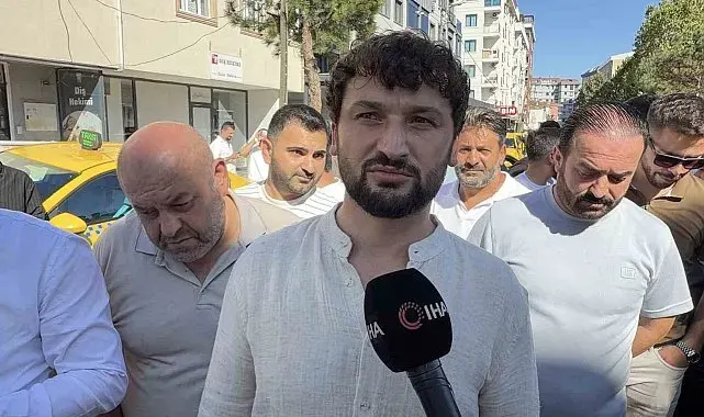 Sultanbeyli'de korsan taksi tartışması bıçaklı kavgaya dönüştü: 2 yaralı