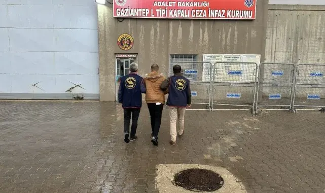 Gaziantep'te 12 yıl kesinleşmiş hapis cezası bulunan firari şahıs yakalandı