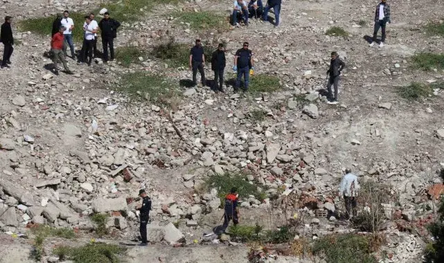 Boş arazide bulunan kemik parçalarının 109 gün aranan yaşlı kadına ait olduğu kesinleşti