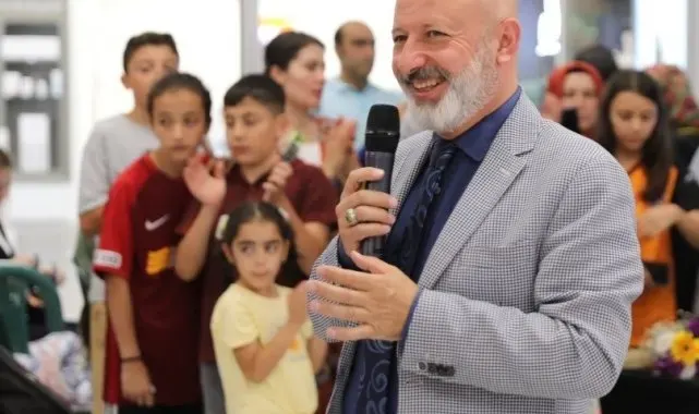 Başkan Çolakbayrakdar: "Her alanda gençlerimizin ve evlatlarımızın yanındayız"