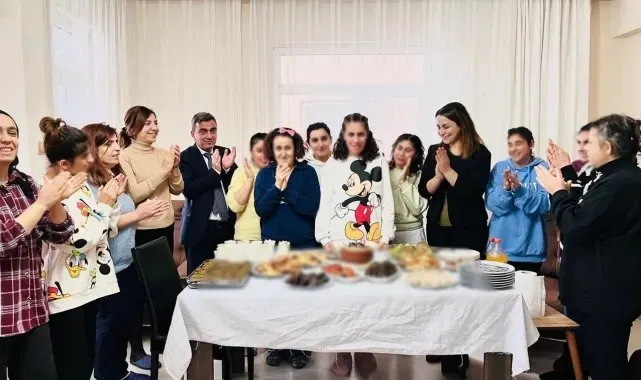 Diyarbakır'da özel bireylere doğum günü kutlaması