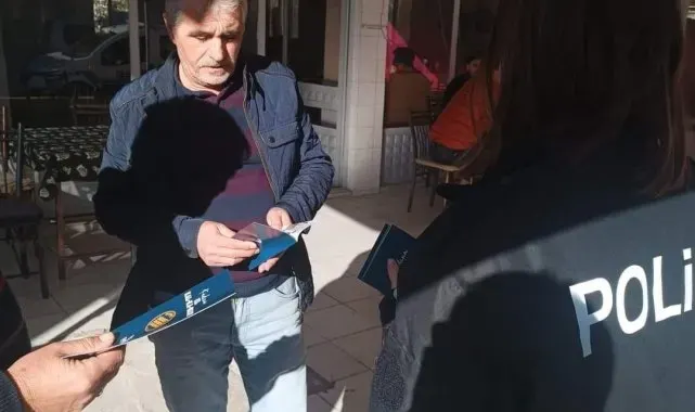 Selendi Polisinden KADES broşürü