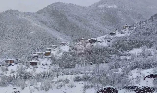 Ordu'nun 10 ilçesinde eğitime kar engeli