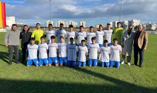 Kemer Belediye Merkez Spor U16, Kundu Spor'u 4-0'lık skorla geçti