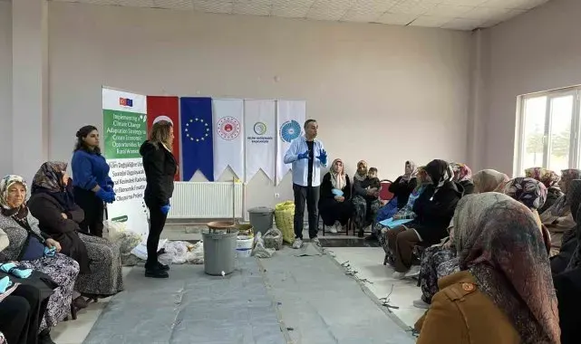 Mutfak atıkları kompost yöntemi ile toprak için yararlı gübreye dönüşüyor