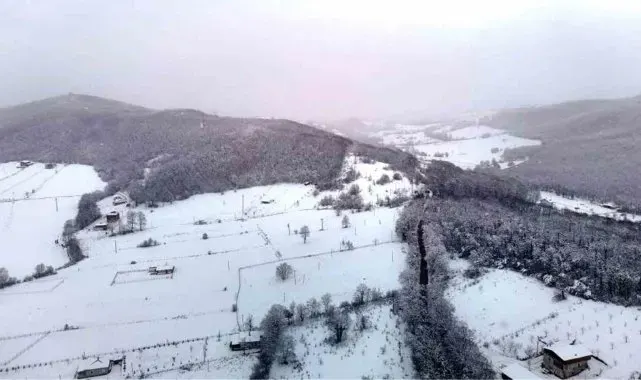 Samsun'da 500'e yakın mahalle yoluna müdahale edildi