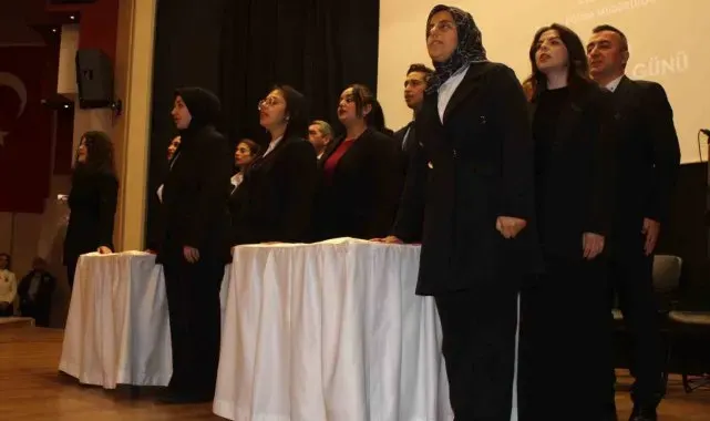 Aydın'da göreve yeni başlayan 14 öğretmen yemin etti