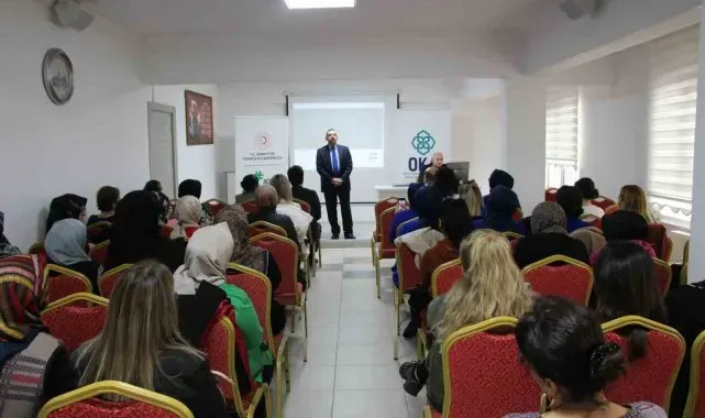 Kadın istihdamı ve girişimciliğini destekleyen seminerlerin ilki Tokat'ta gerçekleştirildi