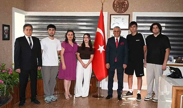 Kemer'de ücretsiz eğitimle üniversite başarısı