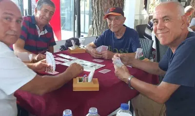 Balıkesir'de briçte Zafer Kupası düzenlendi