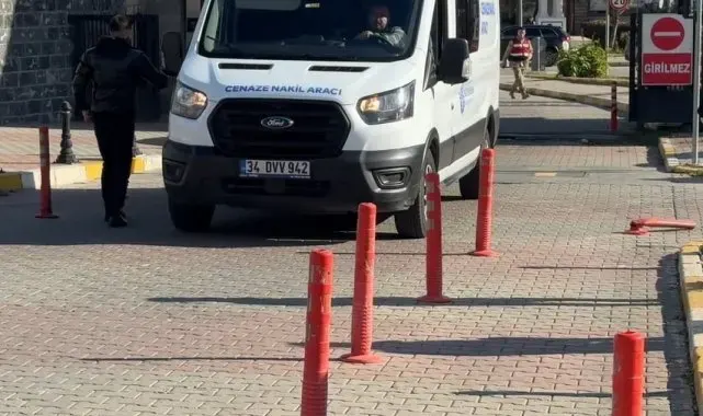 Aile katliamında öldürülenlerin cenazesi Adli Tıp Kurumu'ndan alındı