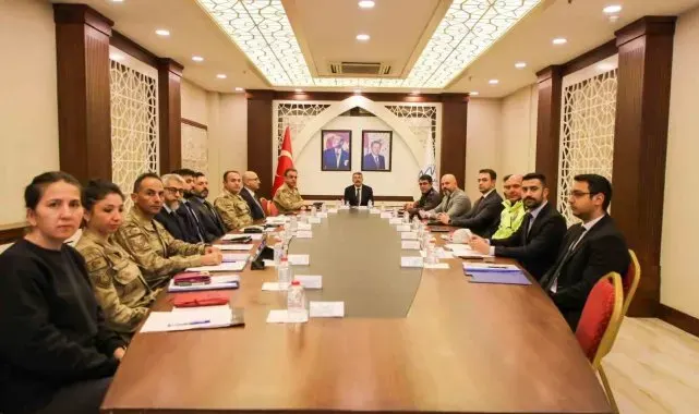 Hakkari'de çeşitli suçlardan aranan 258 kişi yakalandı