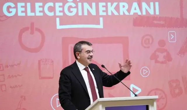 Bakan Tekin: "Siber güvenlik konusunda toplumun korunmaya muhtaç bütün kesimlerinin korunabileceği bir yasal metin hazırlığı içerisindeyiz"