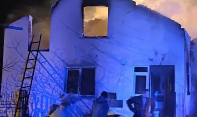 Bartın'da 5 kişilik aile yanmaktan son anda kurtuldu