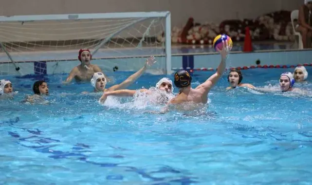 Manisa'da yapılan U15 Erkekler Sutopu Federasyon Kupası sona erdi