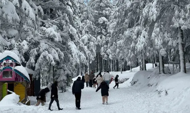 Kartepe kar ile şenlendi