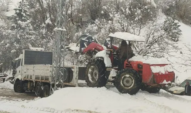 Ulus'ta kar kalınlığı 50 santimetreye ulaştı