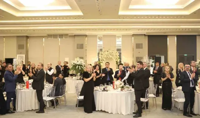 Gaziantep Kolej Vakfı'ndan öğretmenler günü balosu