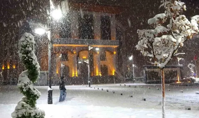 Kütahya beyaza büründü