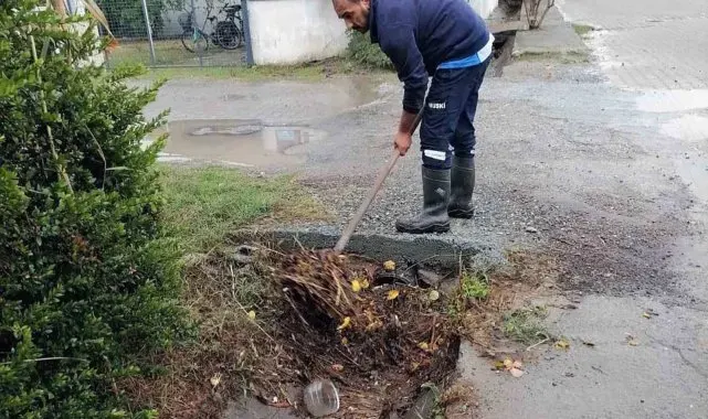 Muğla Büyükşehir ekiplerinden su baskınlarına anında müdahale