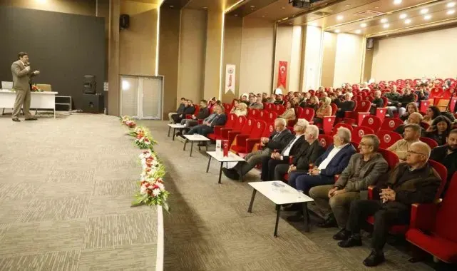 İlkadım Belediyesi'nden Teknoloji Bağımlılığı Semineri