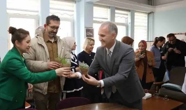 Başkan Taban'dan öğrenciler; "şehri birlikte yönetelim"